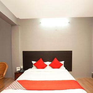 Oyo 587 Hotel Tradition Inn